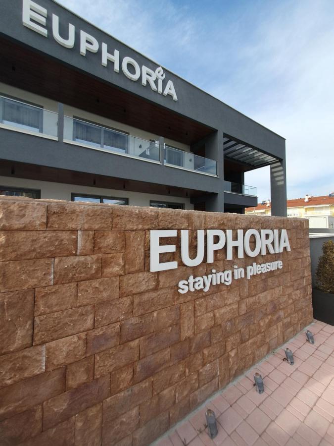 Euphoria "Staying In Pleasure" Paralía Kültér fotó